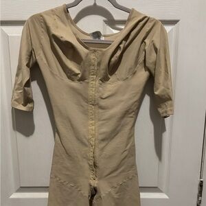 Full body Colombian shape wear